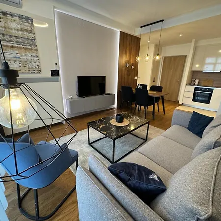 아파트 The Gates Apartmaents