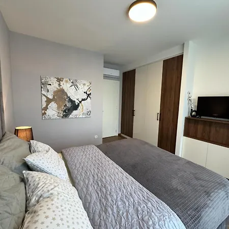 The Gates Apartmaents