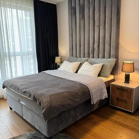 The Gates Apartmaents