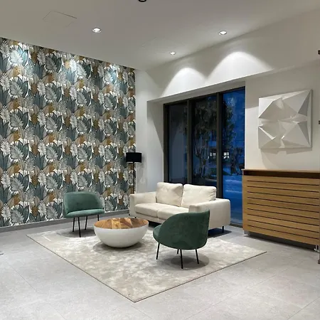 아파트 The Gates Apartmaents